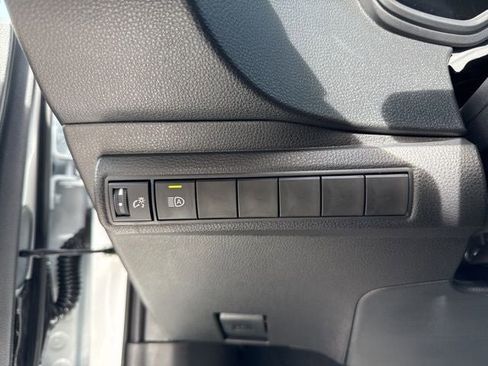 Used 2026 Toyota Corolla LE FWD image 20