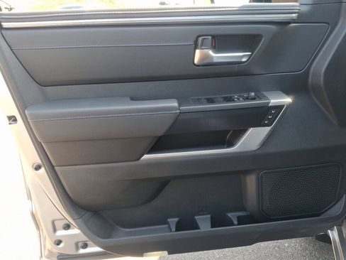 New 2025 Toyota Tundra Platinum AWD/4WD image 9