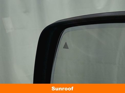 Used 2021 Dodge Durango SRT w/ Technology Group image 13