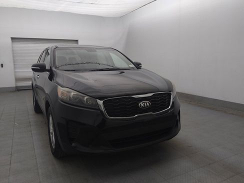 Used 2019 Kia Sorento FWD V6 image 13