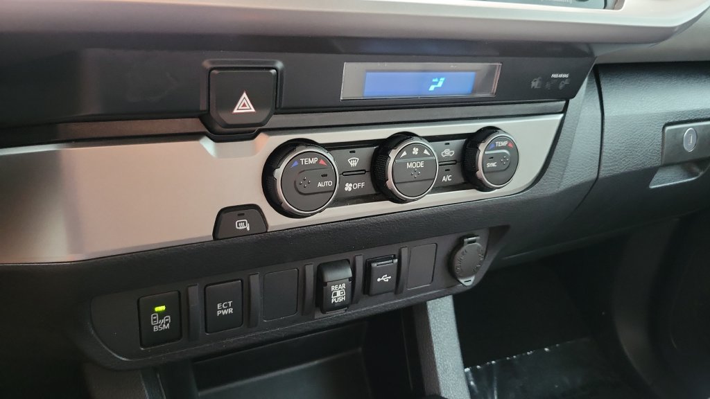 Certified 2022 Toyota Tacoma SR5 w/ Technology Package RWD image 18