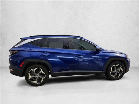 Used 2022 Hyundai Tucson SEL w/ Convenience + Premium Package FWD image 4