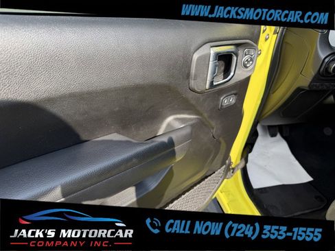 Used 2024 Jeep Wrangler Sport image 27