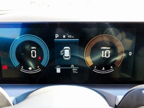 New 2025 Hyundai Tucson SEL image 9