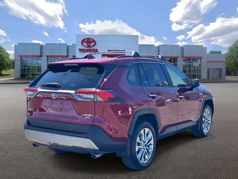 Certified 2022 Toyota RAV4 Limited AWD/4WD image 5