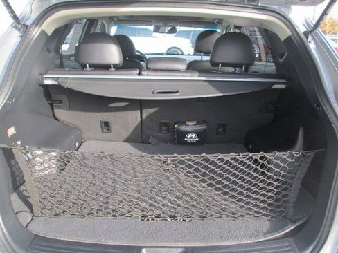 Used 2013 Hyundai Tucson Limited w/ Premium Pkg image 12