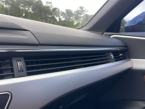 Used 2017 Audi A4 2.0T Ultra Premium w/ Convenience Package FWD image 20