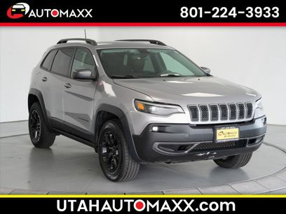 Used 2019 Jeep Cherokee Trailhawk w/ Cold Weather Group