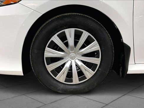 Used 2023 Toyota Camry LE image 11