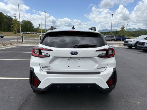 Certified 2026 Subaru Crosstrek 2.0i Premium AWD/4WD image 8