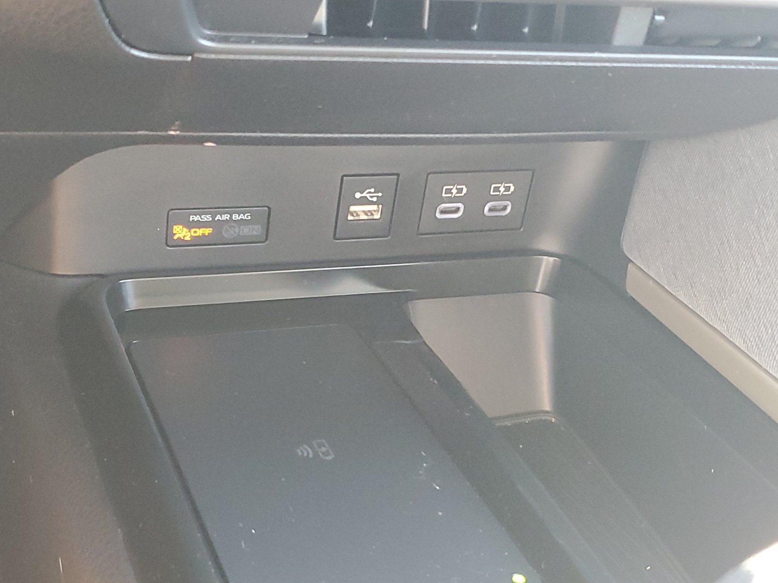 Certified 2025 Toyota Camry LE w/ Convenience Package FWD image 30