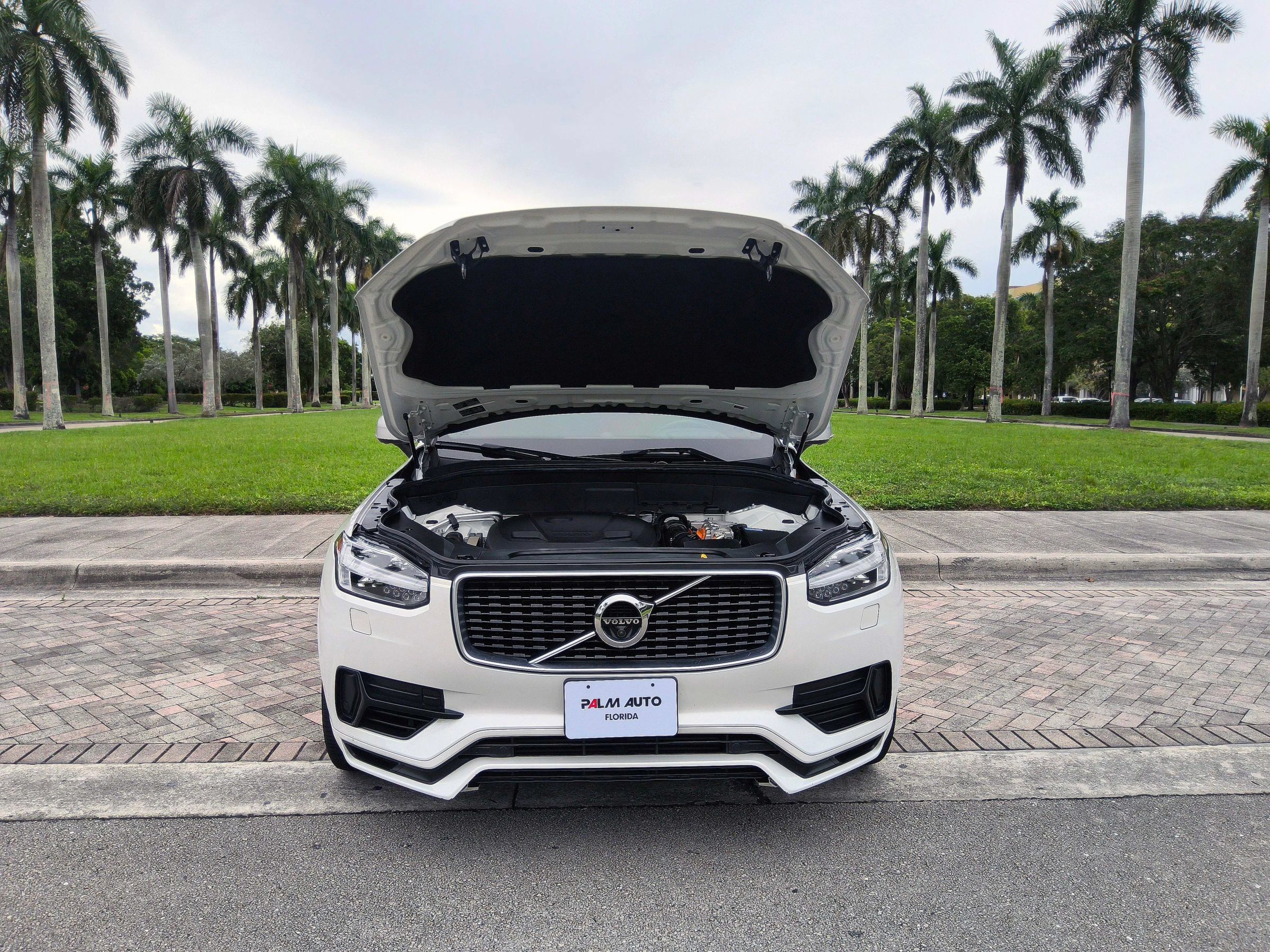 Used 2016 Volvo XC90 T8 R-Design AWD/4WD image 48