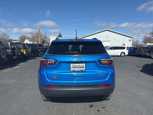 Used 2024 Jeep Compass Latitude w/ Sun and Sound Group image 6