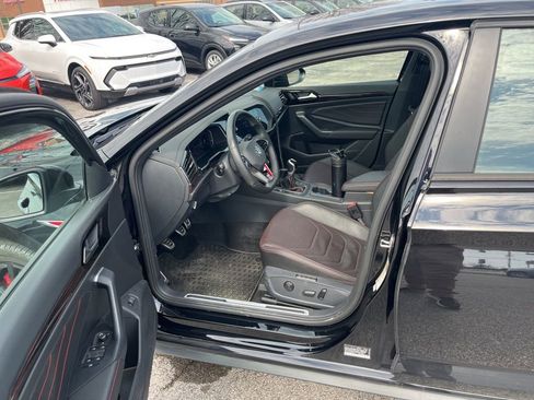 Used 2024 Volkswagen Jetta GLI Autobahn image 6