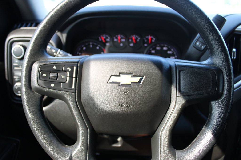 Used 2025 Chevrolet Silverado 3500 W/T AWD/4WD image 23