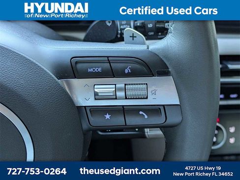 Used 2025 Hyundai Tucson Limited image 37