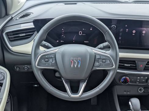 Certified 2024 Buick Encore GX Preferred AWD/4WD image 15