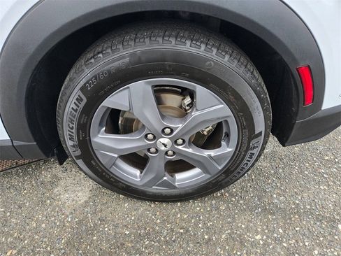 Used 2023 Ford Mustang Mach-E Select image 9