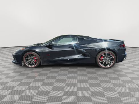 Certified 2023 Chevrolet Corvette Stingray Premium Cpe RWD image 5