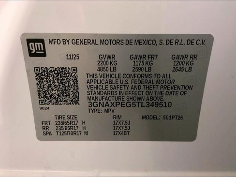 Used 2026 Chevrolet Equinox LT AWD/4WD image 33