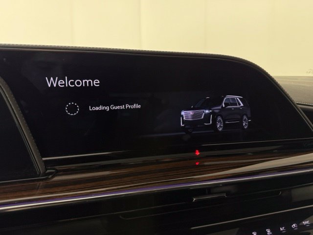 Certified 2024 Cadillac Escalade Premium Luxury AWD/4WD image 20