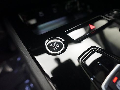 New 2025 Audi A5 2.0T Premium Plus w/ Premium Plus image 32