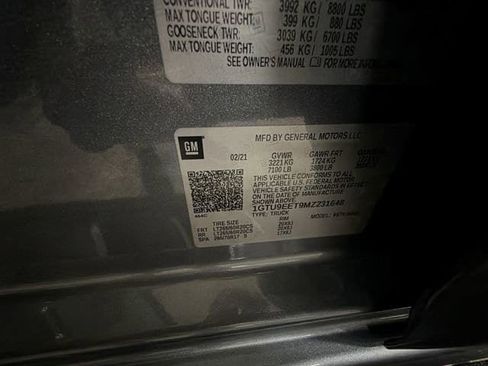 Used 2021 GMC Sierra 1500 AT4 w/ Technology Package AWD/4WD image 39