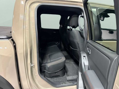 Used 2023 Nissan Frontier PRO-4X w/ Pro Convenience Package image 26