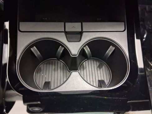 Used 2023 Toyota Prius Limited image 22