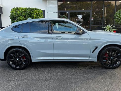 Used 2023 BMW X4 M40i w/ Premium Package image 2