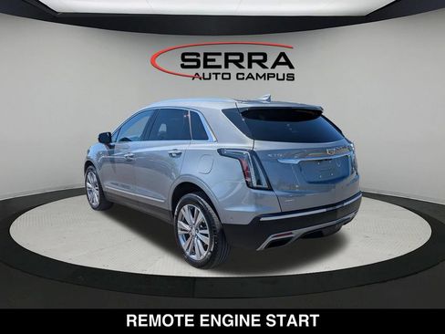Used 2024 Cadillac XT5 AWD image 11