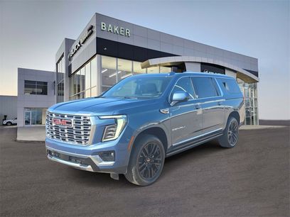 New 2025 GMC Yukon XL Denali w/ Sun & Power Step Package