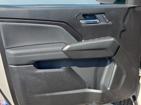 New 2026 GMC Canyon Elevation w/ Convenience Package image 13