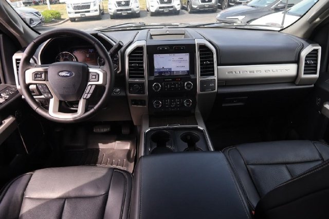 Used 2021 Ford F250 Lariat w/ Lariat Ultimate Package AWD/4WD image 23