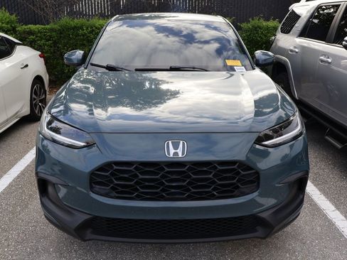 Used 2025 Honda HR-V LX image 5