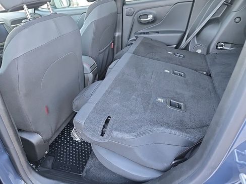 Used 2023 Jeep Renegade Trailhawk w/ Sun/Sound Group image 88