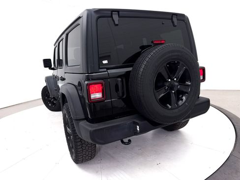 Used 2022 Jeep Wrangler Unlimited Sport AWD/4WD image 6