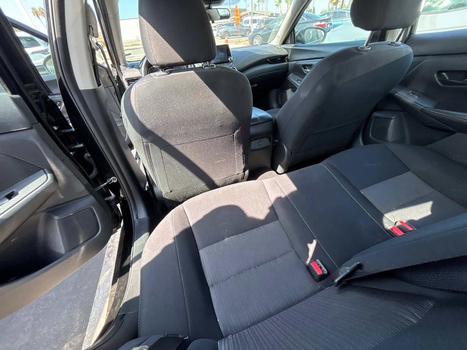 Used 2024 Nissan Sentra SV w/ All-Weather Package FWD image 9