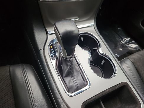 Used 2020 Jeep Grand Cherokee Altitude image 17