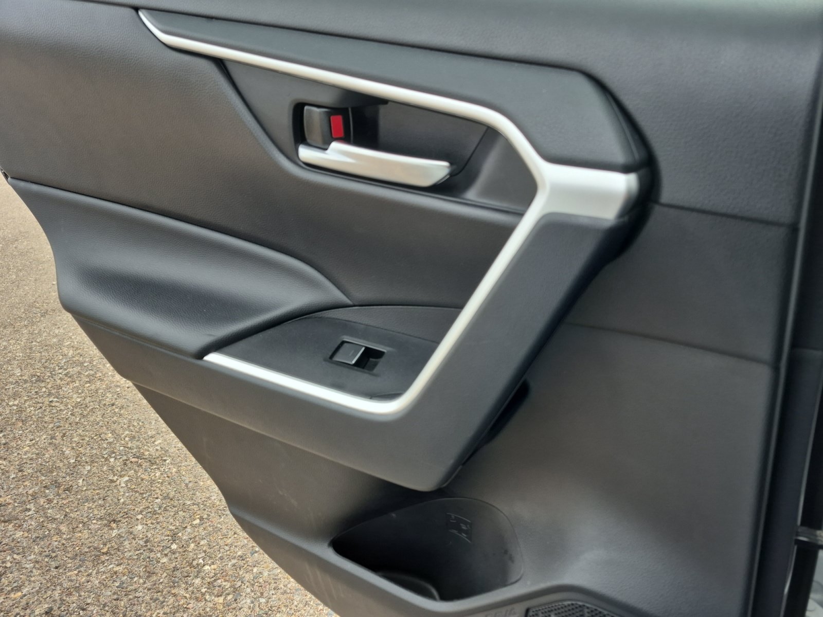 Certified 2025 Toyota RAV4 XLE AWD/4WD image 19