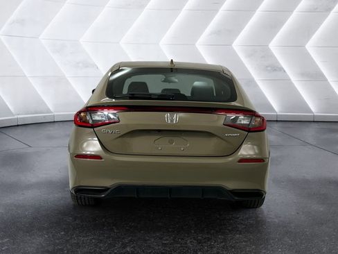 Used 2025 Honda Civic Sport image 5