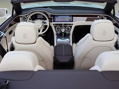 New 2026 Bentley Continental GTC image 23
