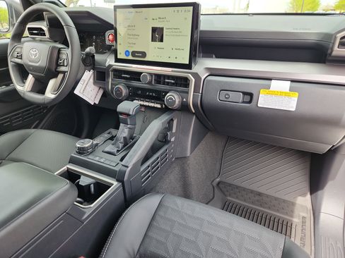 New 2026 Toyota 4Runner TRD Off-Road Premium image 13