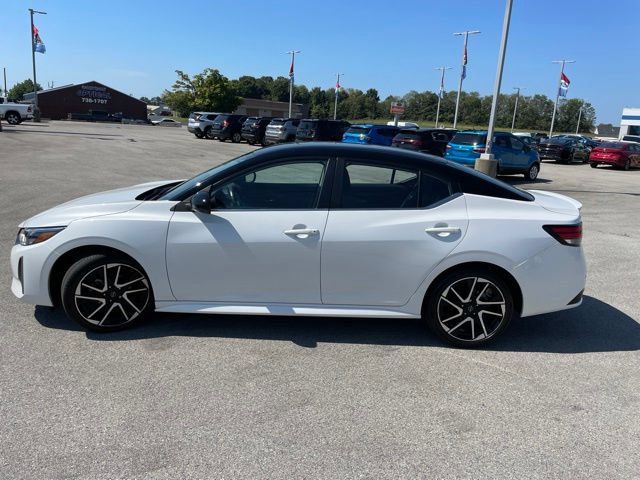 Used 2024 Nissan Sentra SR FWD image 5