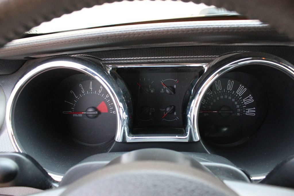 Used 2007 Ford Mustang GT RWD image 9