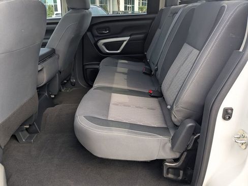 Used 2024 Nissan Titan SV AWD/4WD image 16