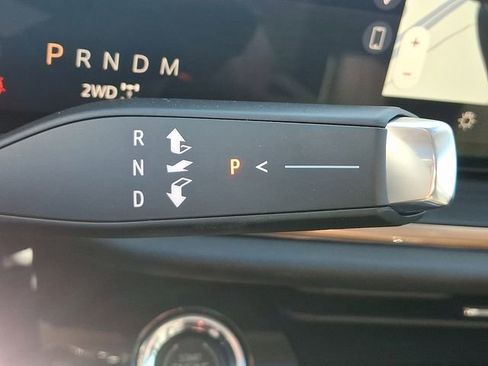 New 2026 Buick Envision Avenir image 16