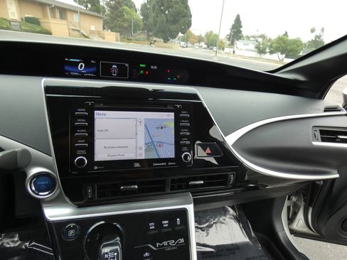 Used 2019 Toyota Mirai image 63