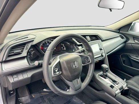Used 2018 Honda Civic LX image 9