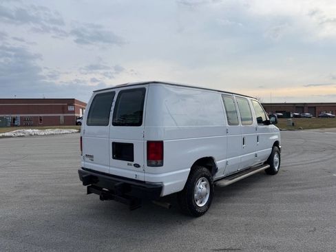 Used 2013 Ford E-250 and Econoline 250 w/ PWR Group image 4